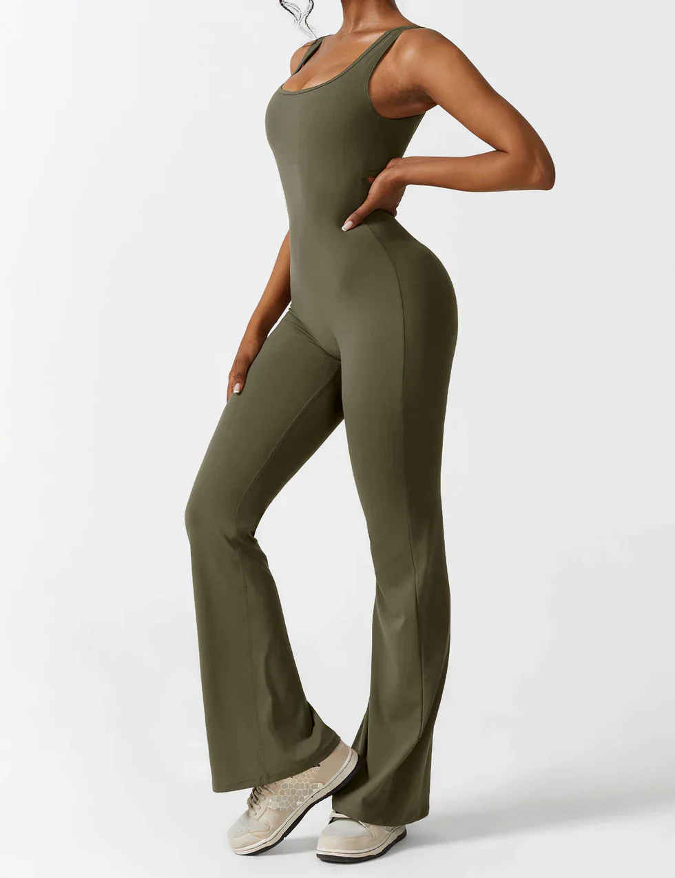 Elena Flared Jumpsuit met V-Rug en Shaping Fit voor Dames - Image 22
