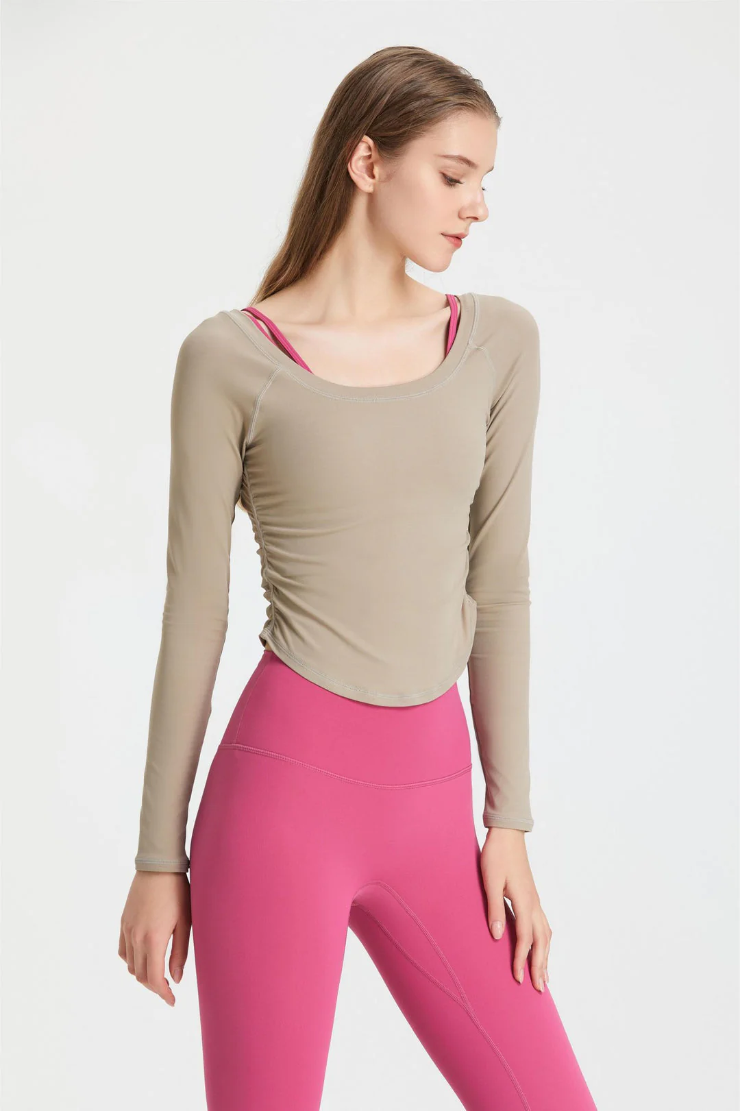 Ilara - Sportieve Lange Mouwen Top met Ruches - Image 6