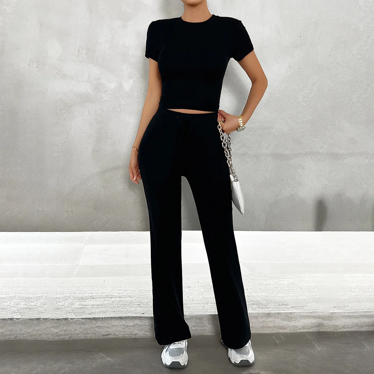 Lina - Set - Image 5