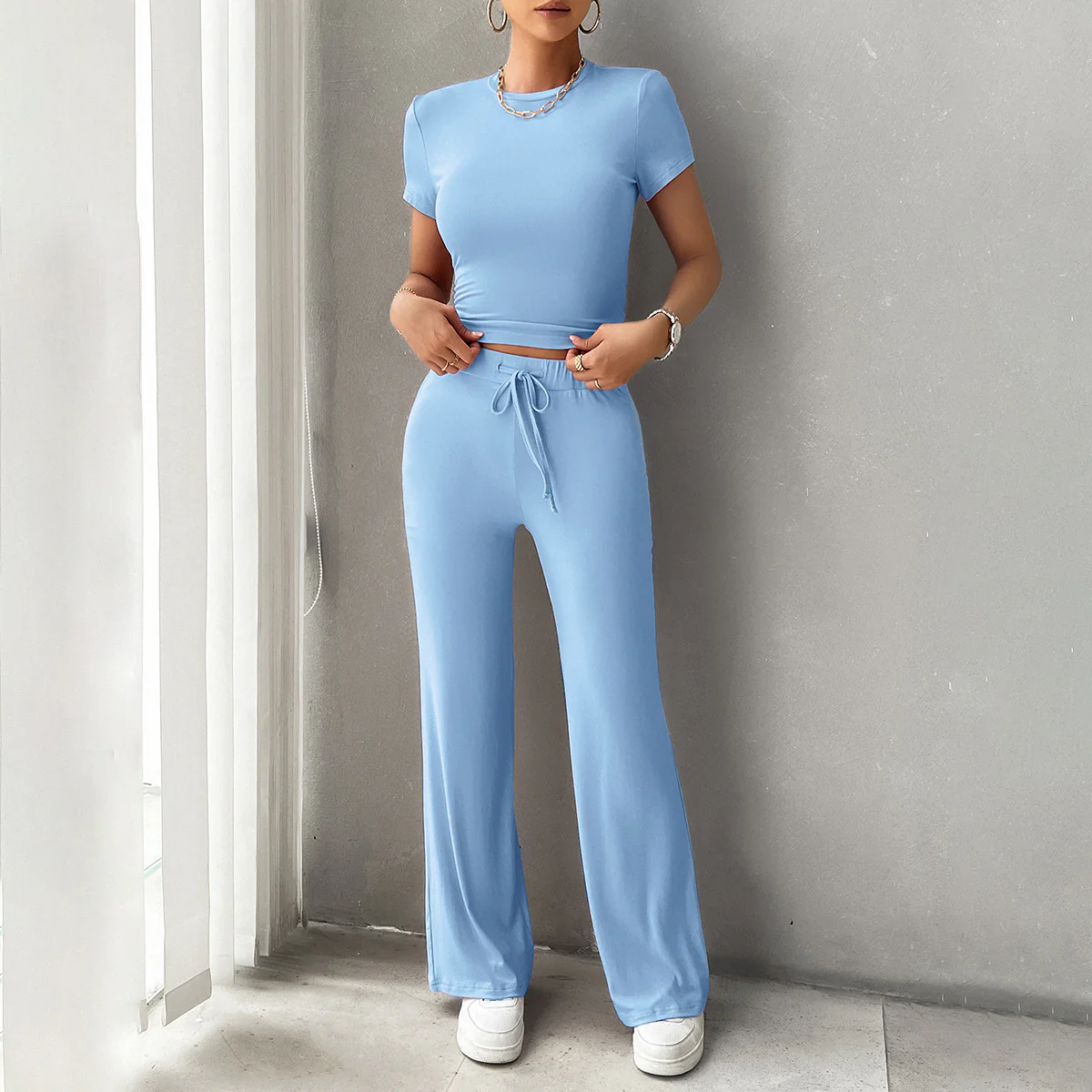 Lina - Set - Image 6